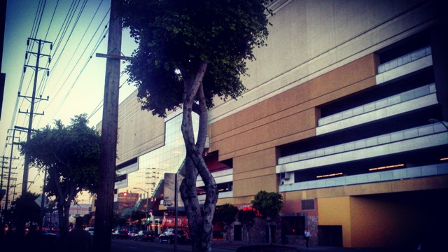 Beverly Center Old School-Photo by Socialbilitty