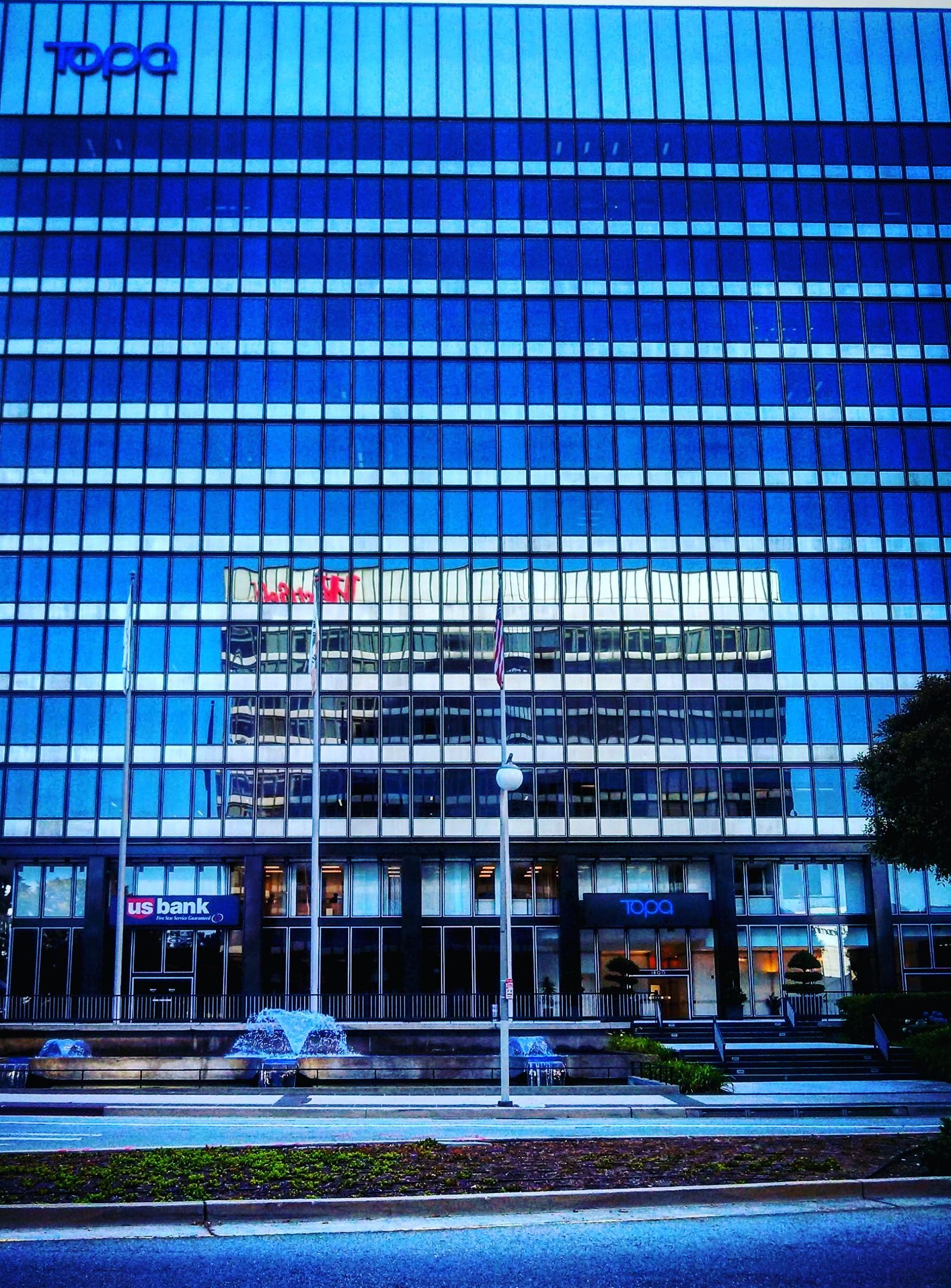 Westfield Century City - 1801 Ave of the Stars Reflection-Photo by Socialbilitty