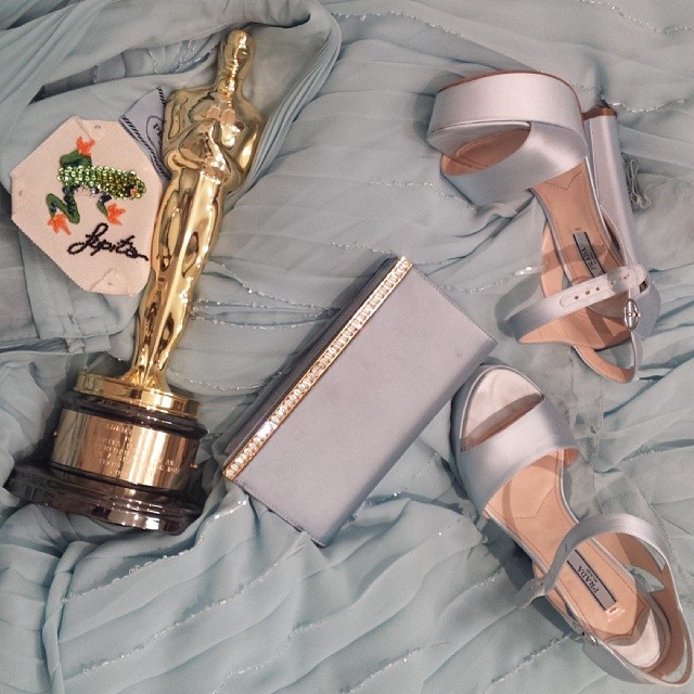 Lupita Nyong'o's shoes, purse & Oscar