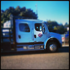 Socialbilitty Photo: Article - Hollywood Cinema Production Resources - Non-Profit Youth Training Program & Prop House...