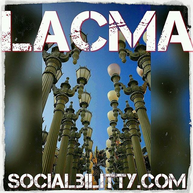 Urban Light by late Artist Chris Burden at LACMA - Photo by Socialbilitty